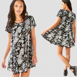 Black White Floral T-Shirt Dress Mini Babydoll Dress | Silence + Noise